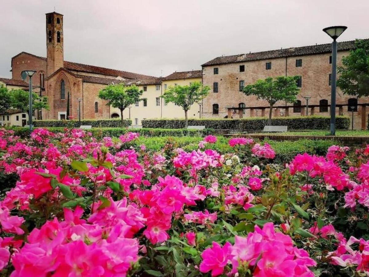 Lo Stellario Di Lucca Apartamento Exterior foto